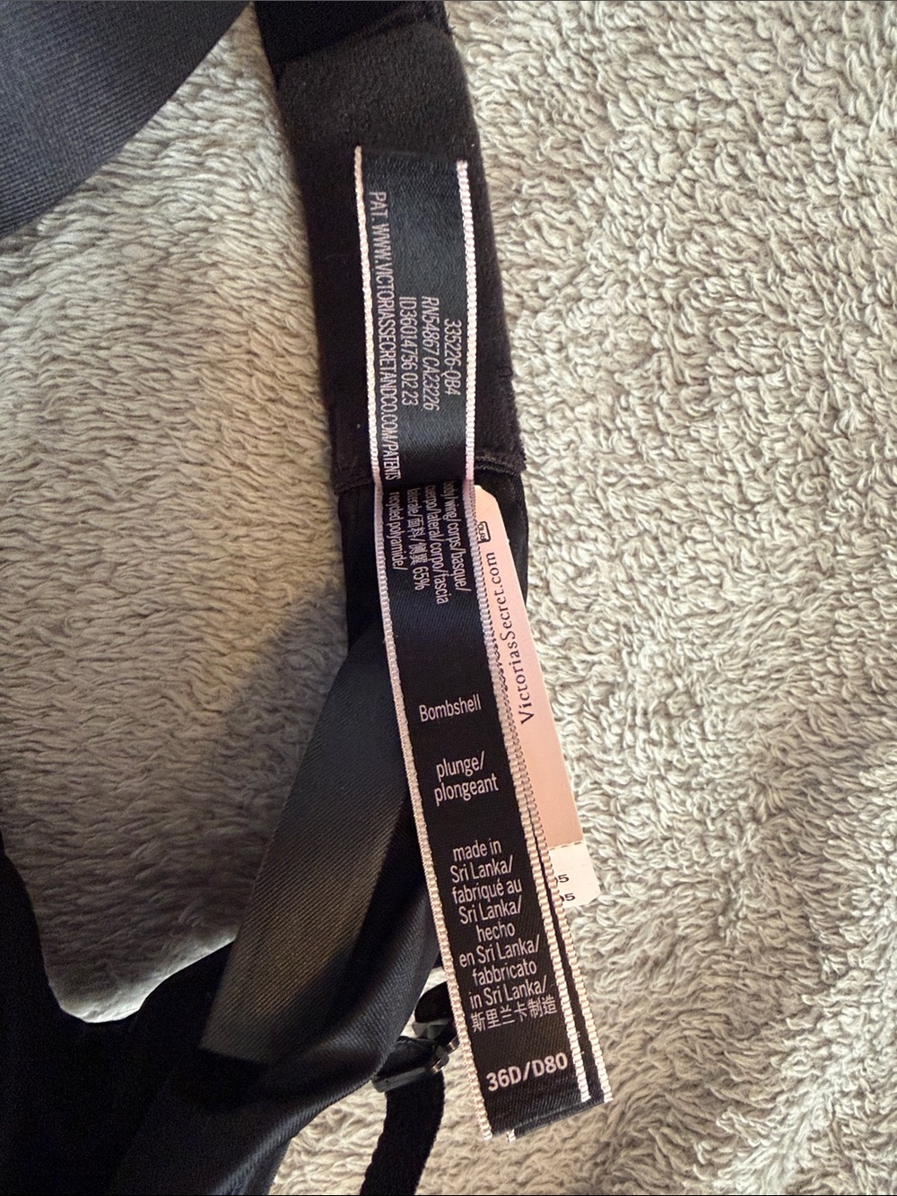 Victoria’s Secret Bombshell Black Push-Up Bra - Picture 2 of 4